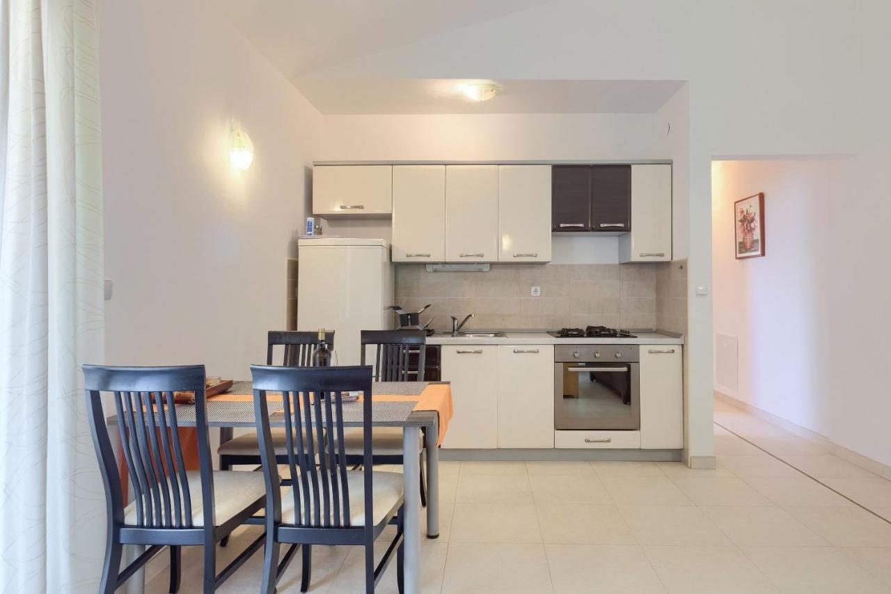 Apartments Boris Fažana Εξωτερικό φωτογραφία