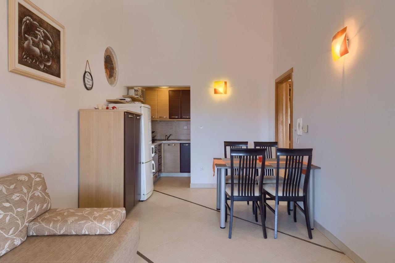 Apartments Boris Fažana Εξωτερικό φωτογραφία