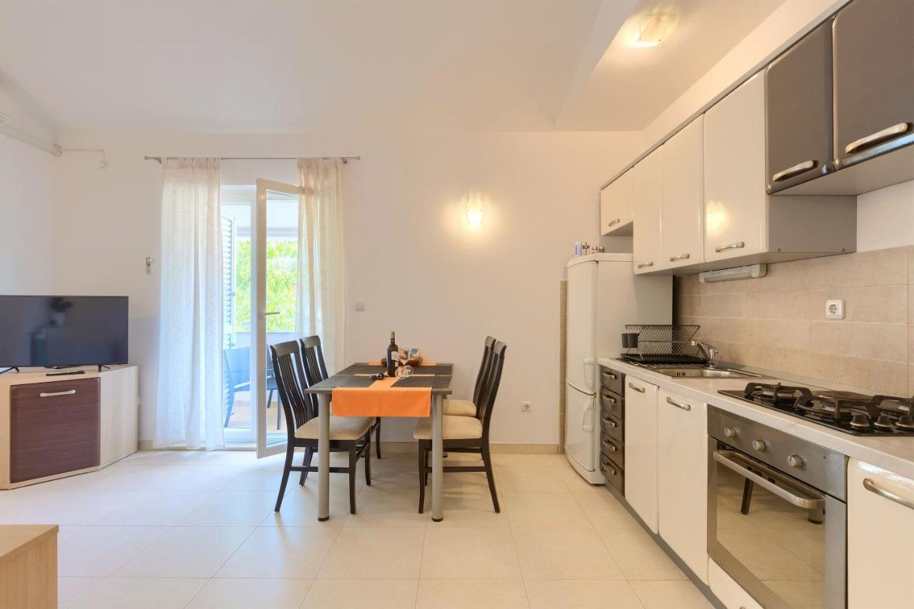Apartments Boris Fažana Εξωτερικό φωτογραφία